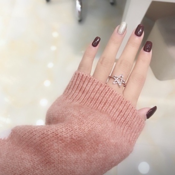 ⭐️ Pentagram Rings w/ White Topaz embellishments ⭐️ - Picture 3 of 4